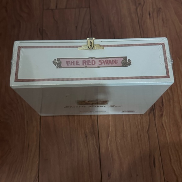 Collectible  cigar box stationary kit with free bonus purse handle - Picture 4 of 4